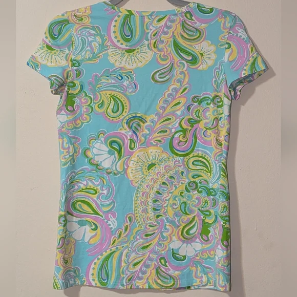 Lilly Pulitzer Blue and Green Paisley Short Sleeve Top - Picture 4 of 5